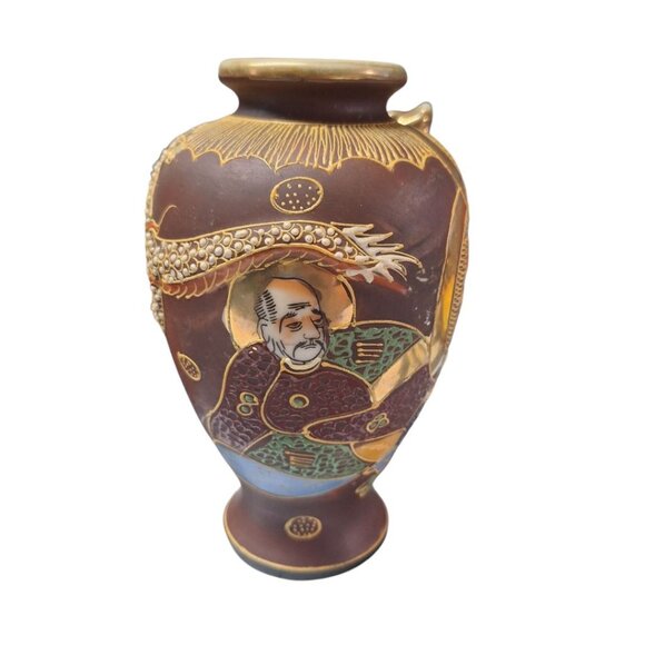 Japanese Dragon Ware Art Painted Gold Accents Vintage 6.5 Inches Tall Small Vase - Picture 4 of 8